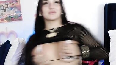 little-j Squirt Cumshow with Vibrator Flirt4free