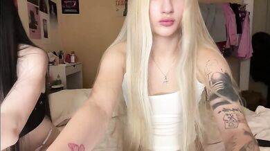 lustytwins Chaturbate GirlGirl Pussy Play