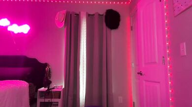 brielledaviss Wet Shirt Shower Cam Chaturbate