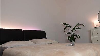 sweetjona Finger Ass & Ride Dildo Chaturbate