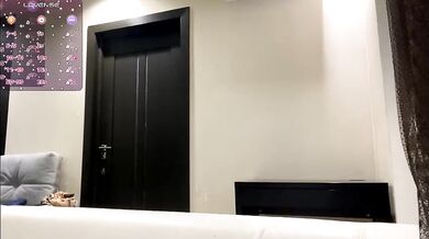 Walterlangshaw Chaturbate New Teen Camgirl Topless Tease