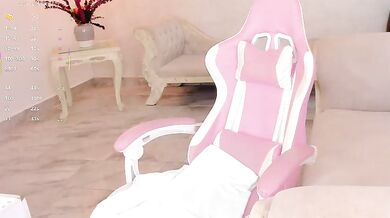 Shantallknowless Multi Squirt Cum & Big Dildo Fuck Chaturbate