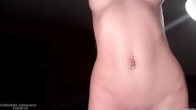 Cutieeeeva Naked Oilshow Chaturbate