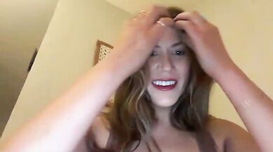 lilbi85_ Chaturbate Pussy Play Naked Strip