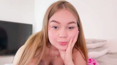 Missameliah Chaturbate Teen Dildo Cumshow