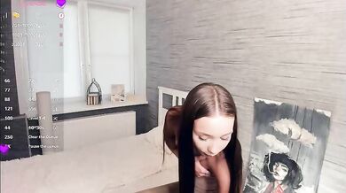 Hannavaile Chaturbate Teen Hairbra Tease