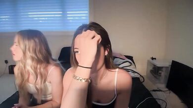 Avaowenss Thong Ass & Topless Handbra Tease Chaturbate