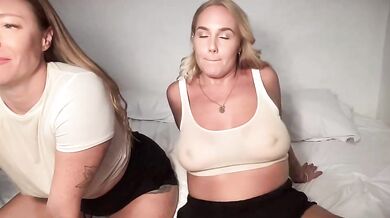 Swedish_candii Chaturbate Friends Wet Shirt Show