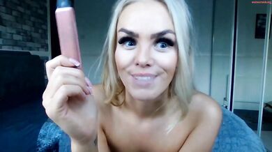 Jessiebella0210_ Chaturbate Maid Naked Strip