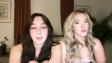 isabellelayla themykalaxo Topless Tits Show Chaturbate