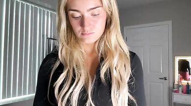 meggsworld Naked Strip Pussy Play Stripchat