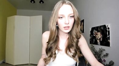 ar_ya18 Private Topless Show Chaturbate