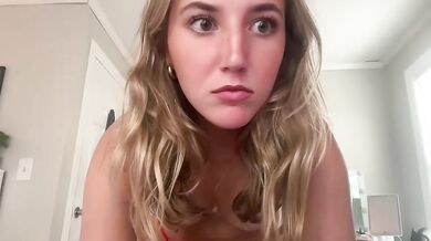 7voguevixen7 Chaturbate New Camgirl Topless Strip