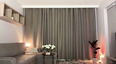 julia_rle Topless Oilshow Chaturbate