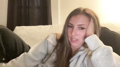 laylahlaylah1 Naked Ass & Underboobs Flash Chaturbate