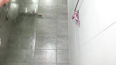 bbybreex Shower Show Chaturbate