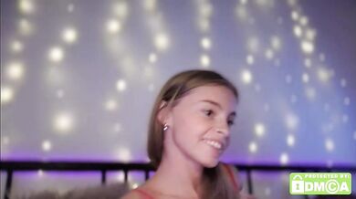 roxxxie_reid Doggy Dildo Fuck Chaturbate