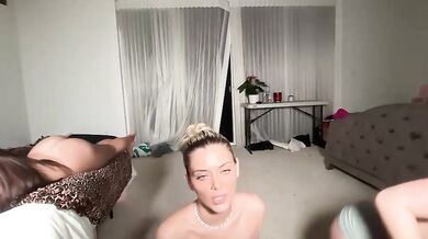 madisontaylorr kendallmonroee Teens Cam Chaturbate