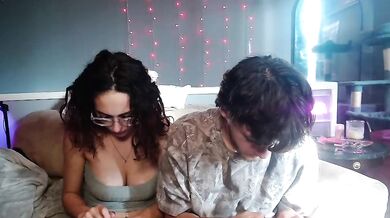 midnight_motion Chaturbate Flash Boobs & Suck Dick