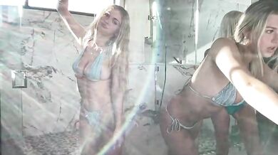 laceythomass stella_rose20 roxyrain2736 Shower Handbra Tease