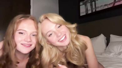 vixenvictoriaa Teen Friends Naked Chaturbate