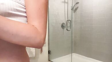 luvaimee Wet Shirt Shower Chaturbate
