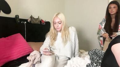 alexajefferies Cam with Teen Friends Chaturbate