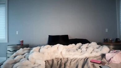 avaowenss Shorts Ass Bend Over Chaturbate