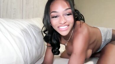 _avamonroe Topless Boobs Chaturbate