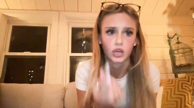 carlybora Chaturbate Flash Small Tits