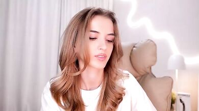 entya Fingering Pussy Cum Chaturbate