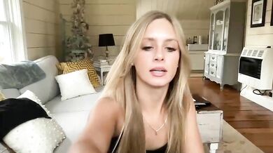 carlybora Gym Outfit & Ass Show Chaturbate