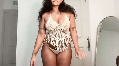 babyjazzys Chaturbate Flash Boobs Curvy Camgirl