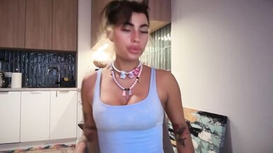 Marakuia054 Naked Strip Stripchat