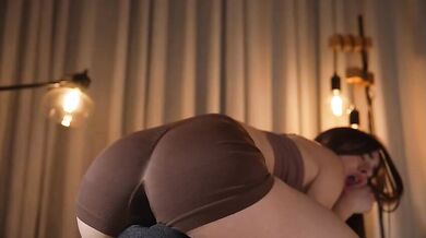 emyii Workout Multiple Squirt Cum Chaturbate