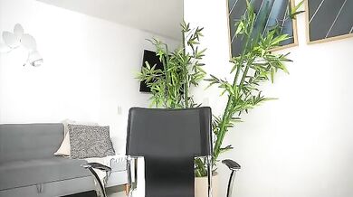 canelasungirl Multi Squirt Cum with Dildo Chaturbate