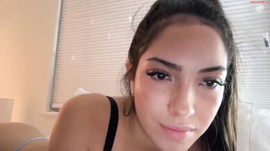 gabriellasilva Chaturbate Teen Lotion Thong Ass & Pillow Grinding