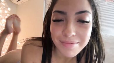 gabriellasilva Chaturbate Teen Lotion Thong Ass & Pillow Grinding