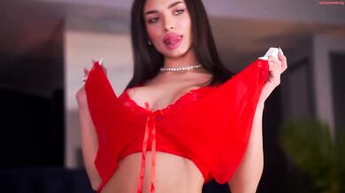 lalaroze Chaturbate Dildo Pussy