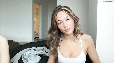 avaowenss Dresses Outfit Try Out Chaturbate