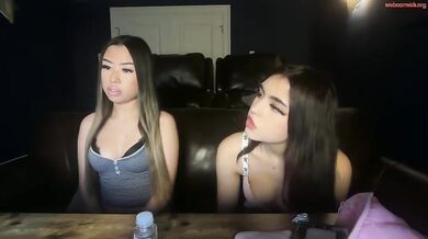 maddieblair1 Chaturbate Teen Cam with Friends in Underwear