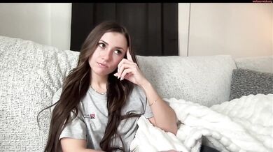 laylahlaylah1 Flash Ass & Boobs Chaturbate