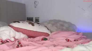 taliavaine Thong Ass Bend Over Topless Teen Chaturbate