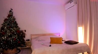 love_melody Christmas Night Strip Chaturbate