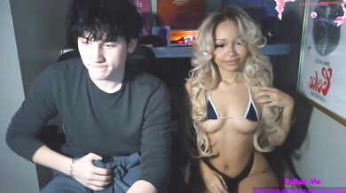 milkandhoneybby Petite Girl Fuck Young Guy Chaturbate