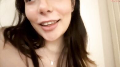 lucilleneuhart Chaturbate Spanish Teen Show Boobs & Pussy