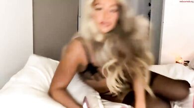 mimi_monroe1 Panties to the Side Dildo Fuck Chaturbate