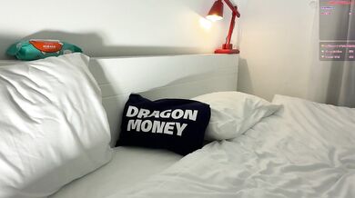 deva_alice Squirt Cum & Dildo Ride Chaturbate