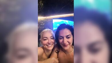 LindseyPelas Jacuzzi & Sauna with Friend Live Cam Onlyfans