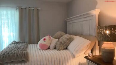 roxyrain2736 Teen in Push Up Bra Chaturbate